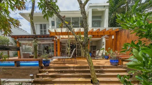 Casa de Condomínio com 4 Quartos à venda, 300m² no Bairro de Juquehy, São Sebastião