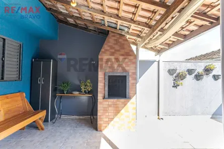 Casa com 3 Quartos à venda, 85m² no Cajuru, Curitiba