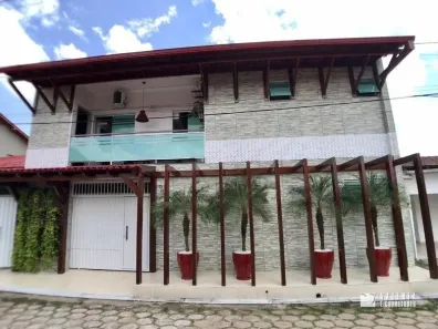 Casa de Condomínio com 5 Quartos à venda, 300m² no Águas Brancas, Ananindeua