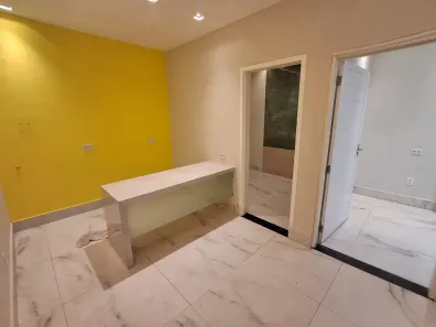 Ponto Comercial para alugar, 16m² no Renascença, São Luís