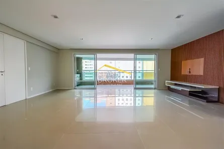 Apartamento com 4 Quartos à venda, 230m² no Meireles, Fortaleza