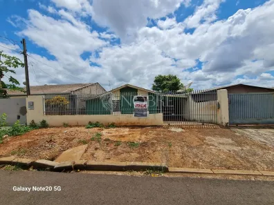 Casa com 3 Quartos à venda, 264m² no Conjunto Residencial Ney Braga, Maringá