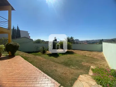 Ponto Comercial para alugar, 300m² no Cidade Jardim, Uberlândia
