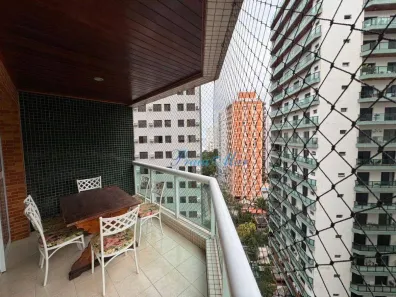 Apartamento com 3 Quartos à venda, 110m² no Pitangueiras, Guarujá