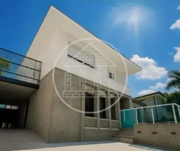 Sobrado com 4 Quartos à venda, 300m² no Jardim das Bandeiras, São Paulo