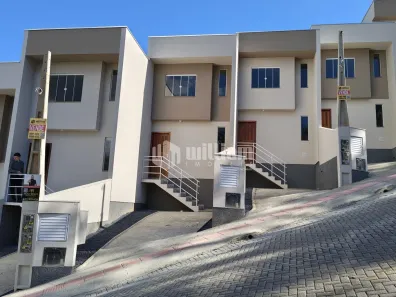 Casa com 2 Quartos à venda, 63m² no São Pedro, Brusque