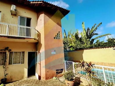 Sobrado com 2 Quartos à venda, 67m² no Jardim Suarão (Praia), Itanhaém
