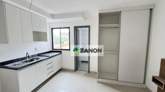 Kitnet com 1 Quarto para venda ou aluguel, 23m² no Santa Terezinha, Santo André