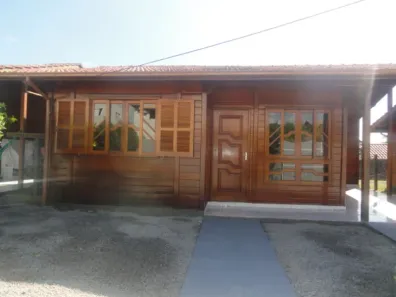 Casa com 2 Quartos para alugar, 55m² no Lagoa da Conceição, Florianópolis