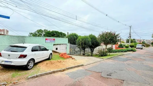 Lote/Terreno à venda, 300m² no Pinheirinho, Curitiba