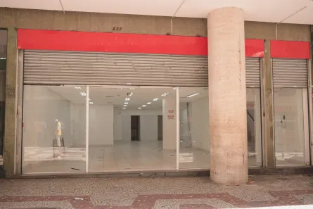 Ponto Comercial à venda, 320m² no Centro, Juiz de Fora