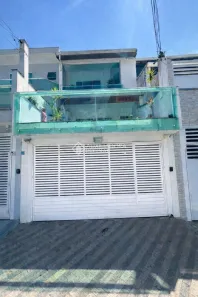 Sobrado com 4 Quartos à venda, 259m² no Montanhão, São Bernardo do Campo
