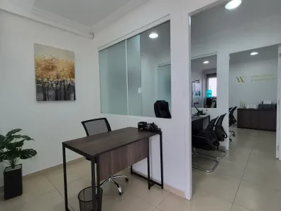 Ponto Comercial à venda, 27m² no Novo Mundo, Curitiba