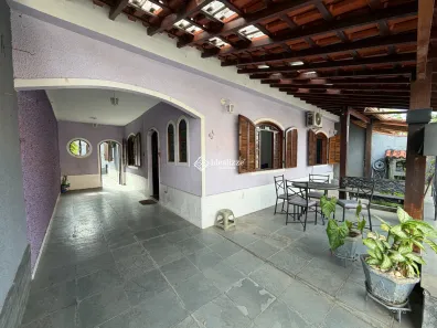 Casa com 3 Quartos à venda, 221m² no Barreira Cravo, Volta Redonda