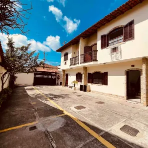 Casa de Condomínio com 3 Quartos à venda, 80m² no Palmeiras, Cabo Frio