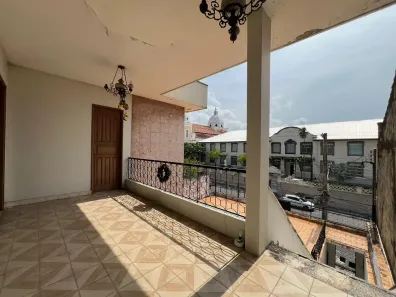 Casa com 8 Quartos à venda, 630m² no Praça 14 de Janeiro, Manaus