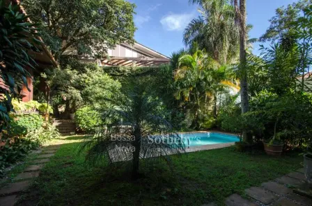 Casa com 4 Quartos à venda, 553m² no Jardim Guedala, São Paulo