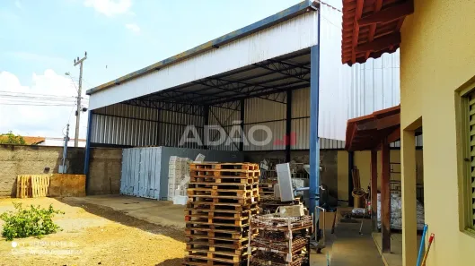 Galpão/Depósito/Armazém à venda, 192m² no Jardim Marques de Abreu, Goiânia