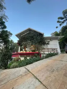Casa com 4 Quartos à venda, 353m² no Monte Verde, Camanducaia