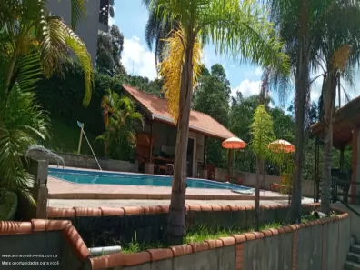 Fazenda/Sítio com 3 Quartos à venda, 250m² no Mato Dentro, Mairiporã