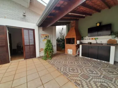 Casa com 3 Quartos à venda, 220m² no Nova Piracicaba, Piracicaba
