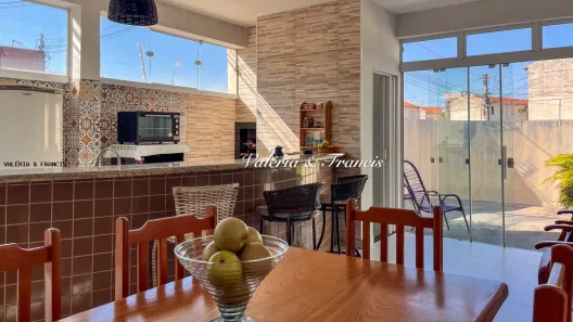 Casa com 4 Quartos à venda, 143m² no Jardim Maracanã, Presidente Prudente