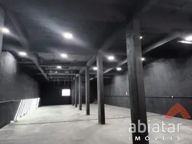 Galpão/Depósito/Armazém para alugar, 200m² no Jardim Raposo Tavares, São Paulo