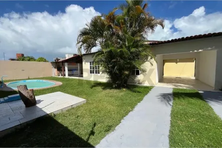 Casa com 4 Quartos à venda, 235m² no Ipioca, Maceió