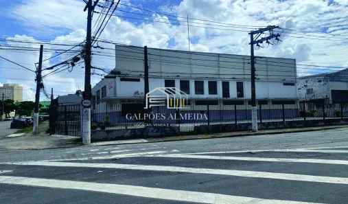 Galpão/Depósito/Armazém para alugar, 850m² no Várzea da Barra Funda, São Paulo