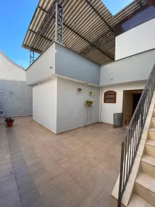 Casa com 3 Quartos para alugar, 328m² no Jardim Boa Vista, São Roque