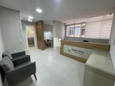 Sala Comercial à venda, 213m² no Centro, Florianópolis
