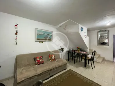 Casa com 3 Quartos à venda, 90m² no São Jorge, Santos