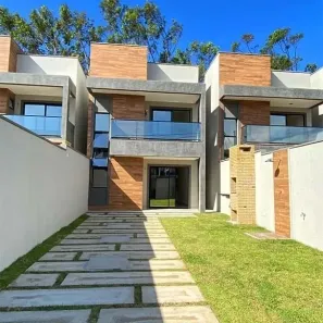 Sobrado com 3 Quartos à venda, 118m² no Mangabeira, Eusébio