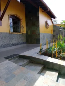 Casa com 3 Quartos à venda, 200m² no Itatiaia, Belo Horizonte