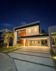 Casa de Condomínio com 4 Quartos à venda, 350m² no Centro, Eusébio