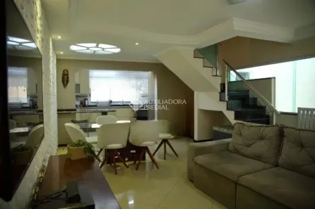 Casa com 3 Quartos à venda, 208m² no Nova Petrópolis, São Bernardo do Campo