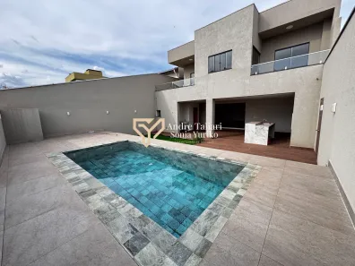 Casa com 3 Quartos à venda, 230m² no Caravelle, Londrina