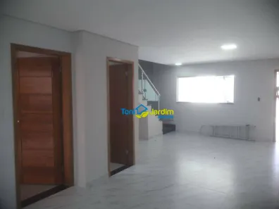 Sobrado com 3 Quartos à venda, 131m² no Parque Oratório, Santo André