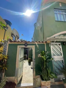 Casa de Condomínio com 2 Quartos para venda ou aluguel, 65m² no Cerâmica, Nova Iguaçu
