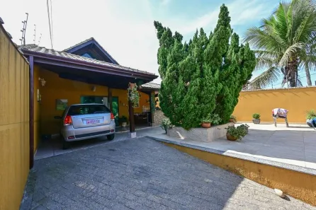 Casa com 3 Quartos à venda, 180m² no Bal Stella Maris, Peruíbe