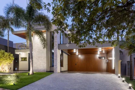 Casa de Condomínio com 3 Quartos à venda, 325m² no Ecoville, Dourados