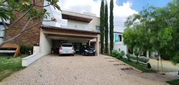 Casa de Condomínio com 4 Quartos à venda, 300m² no Lagoinha, Uberlândia