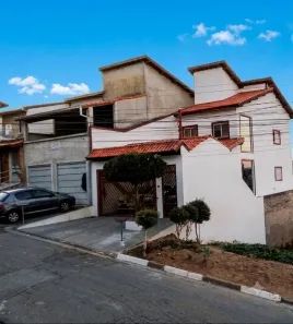 Casa de Condomínio com 3 Quartos à venda, 209m² no Serpa, Caieiras