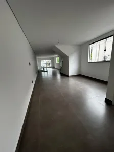 Sobrado com 3 Quartos à venda, 290m² no Aparecida, Santos