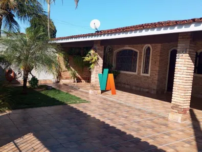 Casa com 3 Quartos à venda, 201m² no Pontal de Santa Marina, Caraguatatuba