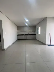 Sobrado com 3 Quartos para alugar, 174m² no Rio Madeira, Porto Velho