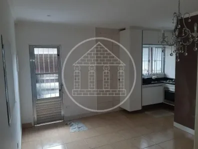 Sobrado com 5 Quartos à venda, 250m² no Jardim Edi, São Paulo