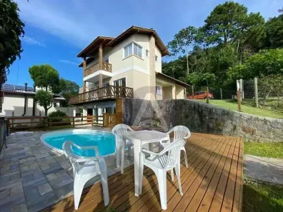 Casa com 4 Quartos à venda, 380m² no Campeche, Florianópolis