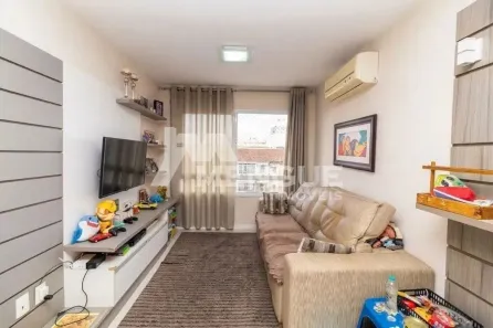 Apartamento com 2 Quartos para alugar, 70m² no Jardim Lindóia, Porto Alegre