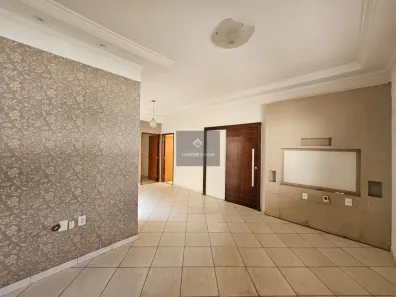 Casa de Condomínio com 3 Quartos à venda, 170m² no Jardim Holanda, Uberlândia